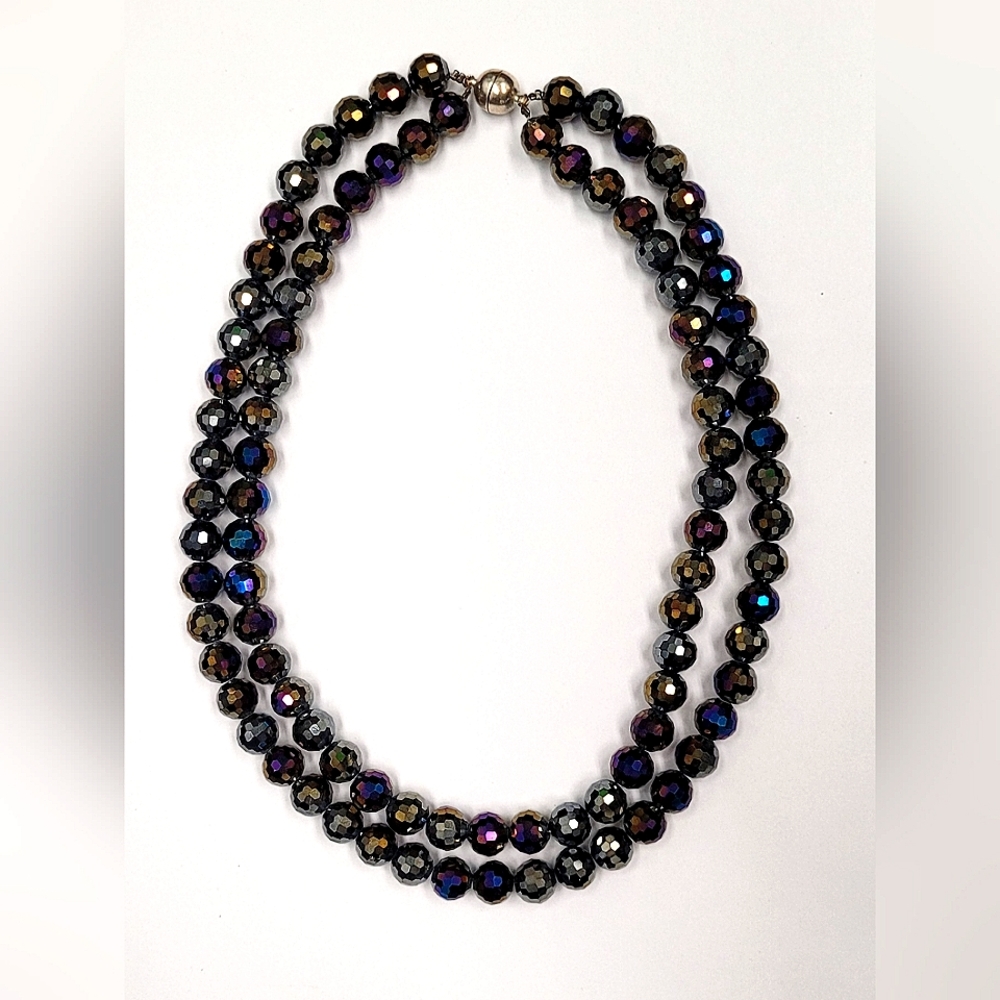 Double Strand Black Iridescent Beads Necklace - Magnet